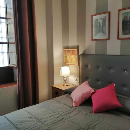 Casa Epi - Encantador Apartamento En El Centro De Granada - Barrio Realejo Екстериор снимка